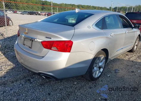 2020 Chevrolet Impala Fwd Premier z USA, uszkodzony, nr VIN 1G1105S35LU112629